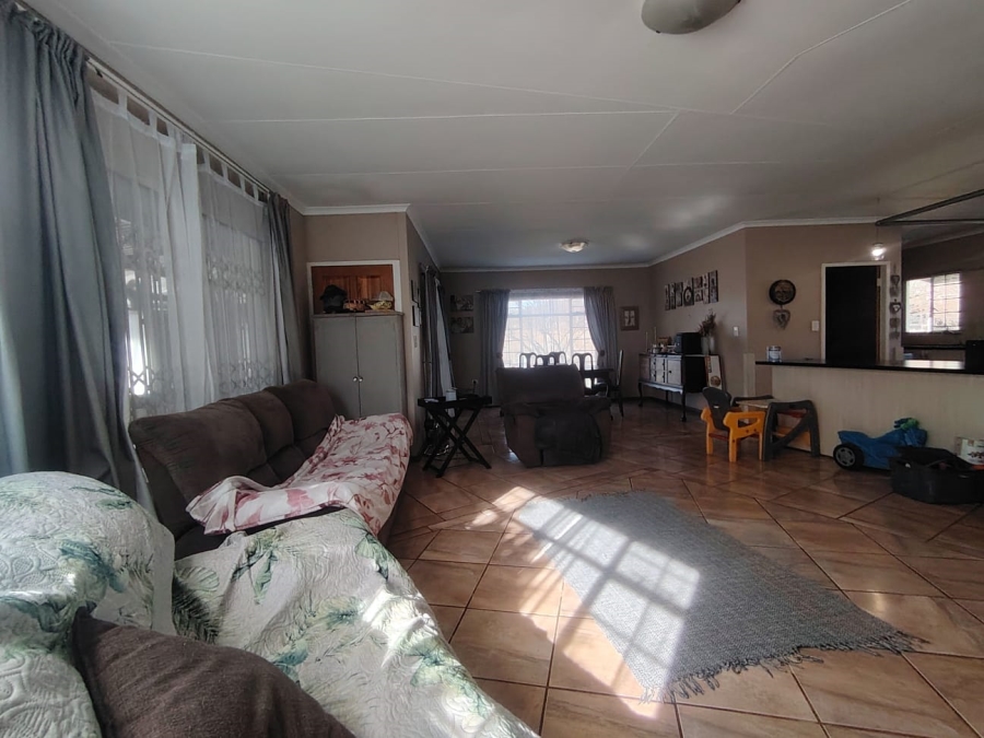To Let 3 Bedroom Property for Rent in Mary Anne Free State